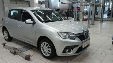Renault Sandero 2018 года, 136 527 км - вид 2