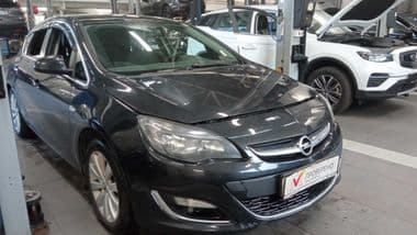 Opel Astra 2013 года, 165 000 км - вид 2