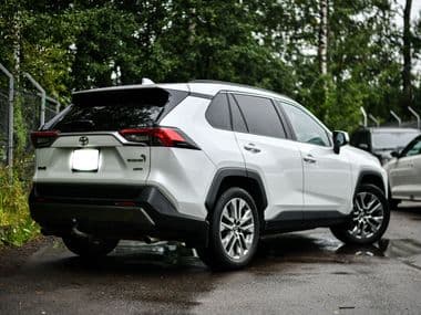 Toyota RAV4 2020 года, 126 000 км - вид 2