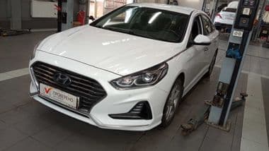 Hyundai Sonata 2019 года, 423 352 км - вид 1
