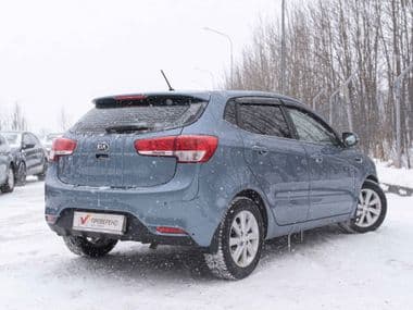 KIA Rio 2015 года, 95 650 км - вид 2