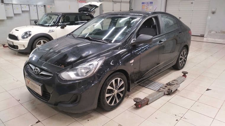 Hyundai Solaris 2013 года, 276 627 км - вид 1