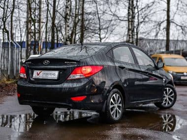 Hyundai Solaris 2013 года, 276 627 км - вид 2