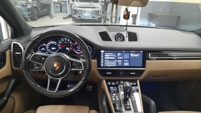 Porsche Cayenne S, 2018 - вид 4