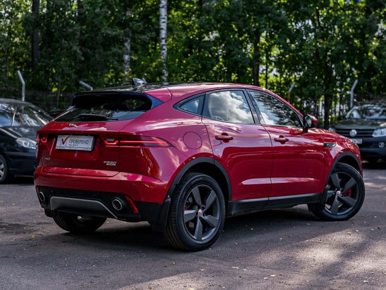 Jaguar E-Pace 2018 года, 215 253 км - вид 2