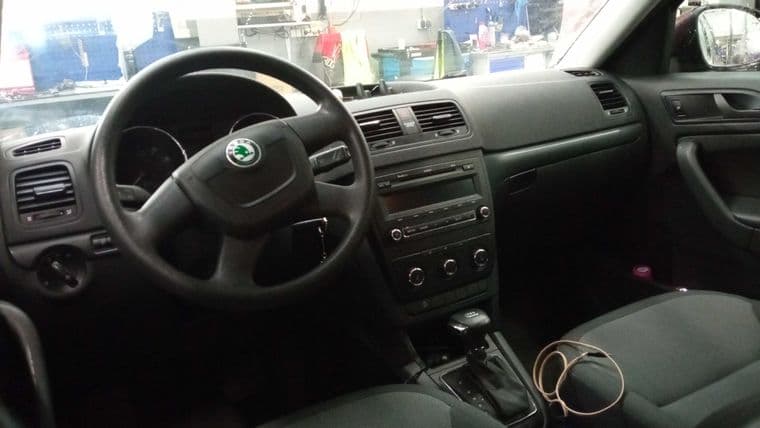 Skoda Yeti, 2011 - вид 4