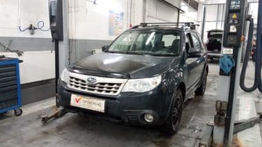 Subaru Forester 2012 года, 211 000 км - вид 1