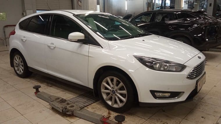 Ford Focus 2018 года, 145 872 км - вид 2