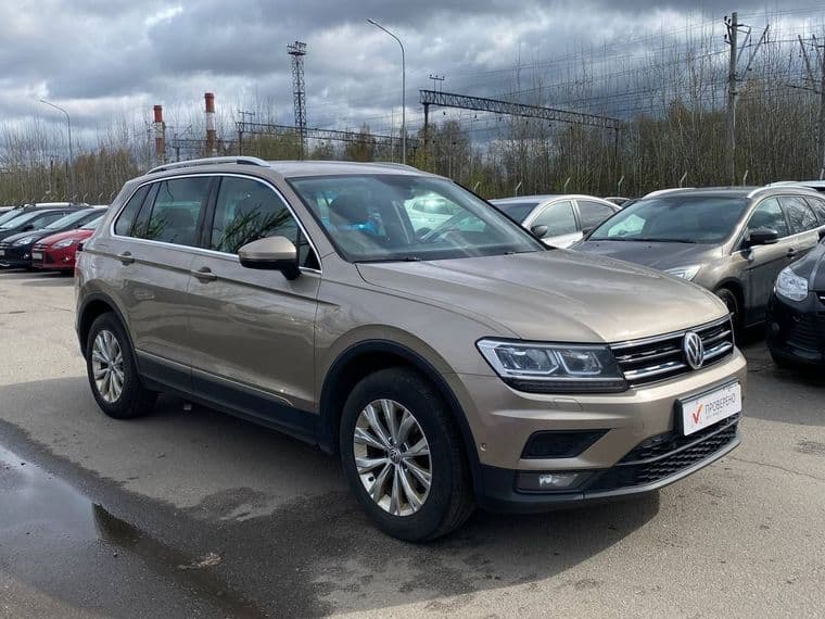Volkswagen Tiguan, 2017 - вид 2