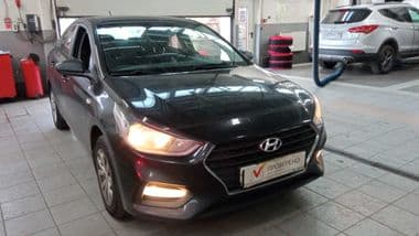 Hyundai Solaris 2018 года, 94 000 км - вид 2