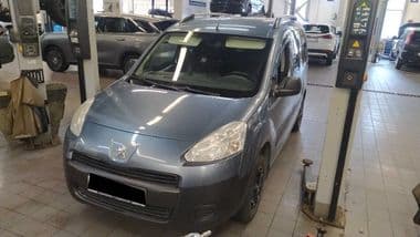 Peugeot Partner 2012 года, 135 077 км - вид 1