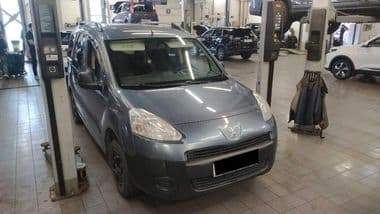 Peugeot Partner 2012 года, 135 077 км - вид 2