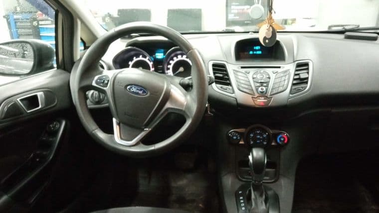 Ford Fiesta, 2017 - вид 4