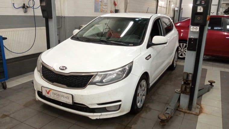 KIA Rio 2016 года, 234 000 км - вид 1