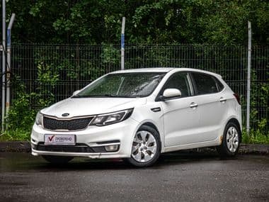 KIA Rio 2016 года, 234 000 км - вид 1