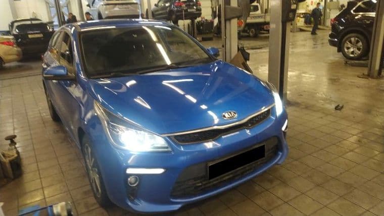 KIA Rio 2017 года, 186 184 км - вид 2