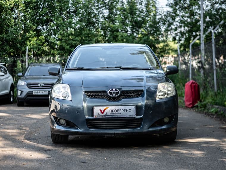 Toyota Auris, 2008 - вид 2