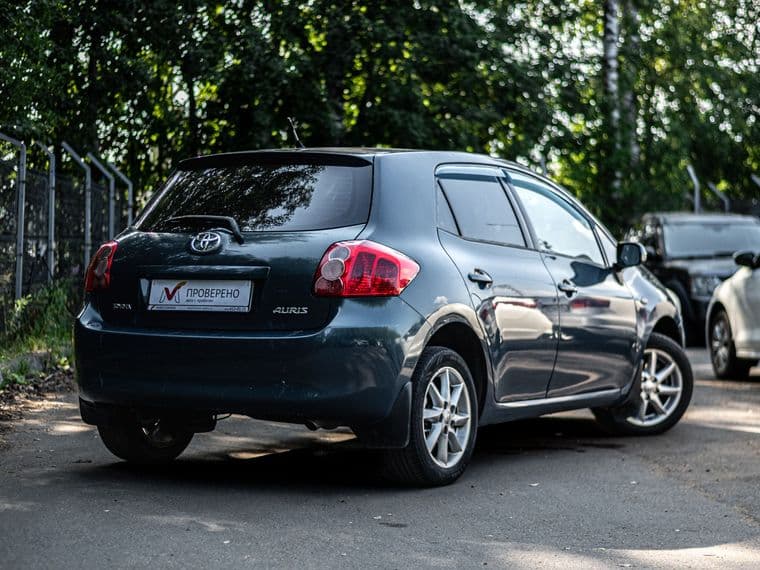Toyota Auris, 2008 - вид 1