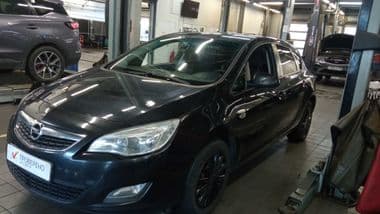 Opel Astra 2011 года, 172 525 км - вид 1