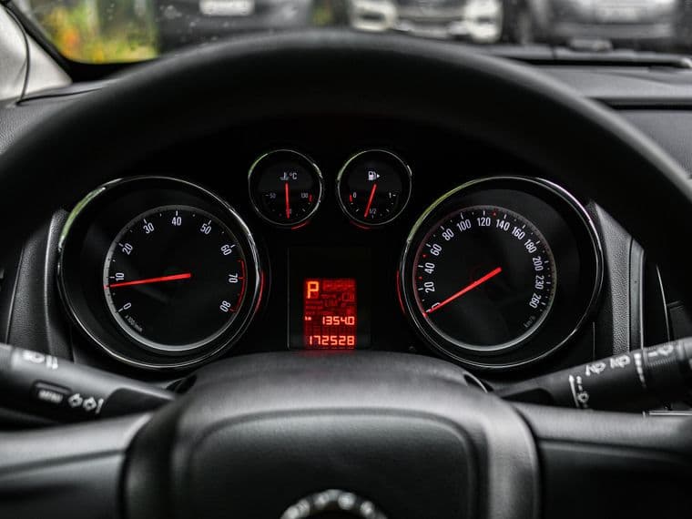 Opel Astra, 2011 - вид 4