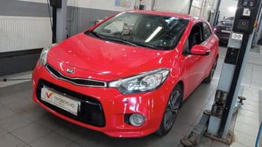 KIA Cerato 2013 года, 162 310 км - вид 1