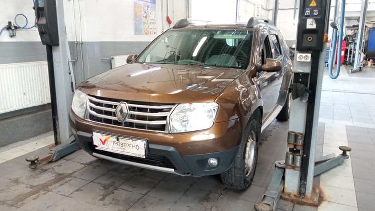 Renault Duster 2015 года, 170 536 км - вид 1
