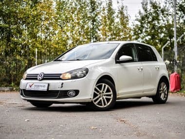 Volkswagen Golf 2012 года, 265 000 км - вид 1