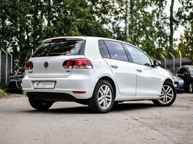 Volkswagen Golf 2012 года, 265 000 км - вид 2