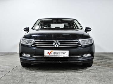 Volkswagen Passat 2017 года, 75 319 км - вид 2