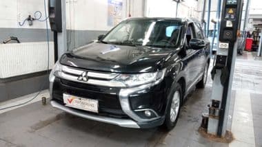 Mitsubishi Outlander 2018 года, 100 777 км - вид 1
