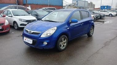 Hyundai i20 2010 года, 264 061 км - вид 1