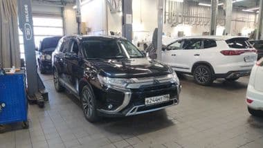 Mitsubishi Outlander 2018 года, 94 466 км - вид 2