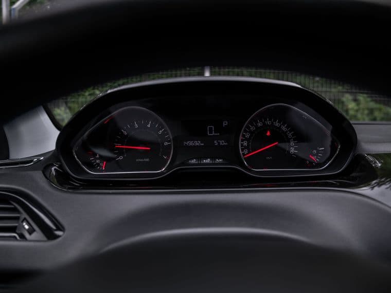 Peugeot 208, 2013 - вид 4