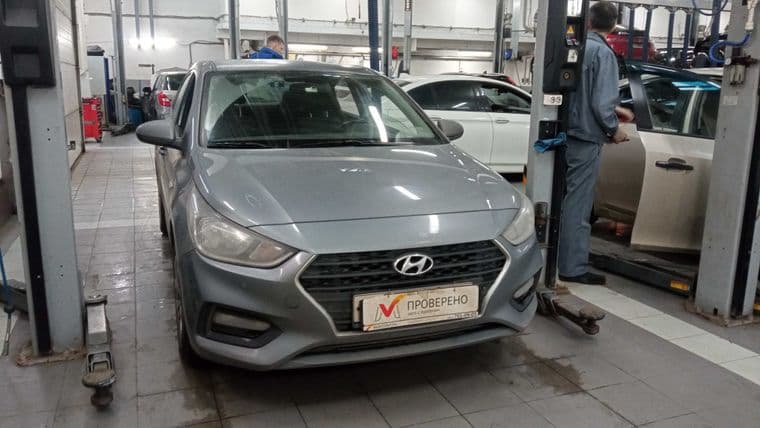 Hyundai Solaris 2017 года, 154 800 км - вид 2