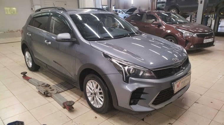 KIA Rio X 2021 года, 92 449 км - вид 2
