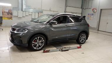 Geely Coolray 2023 года, 35 107 км - вид 1