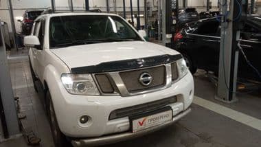 Nissan Pathfinder 2014 года, 273 045 км - вид 2