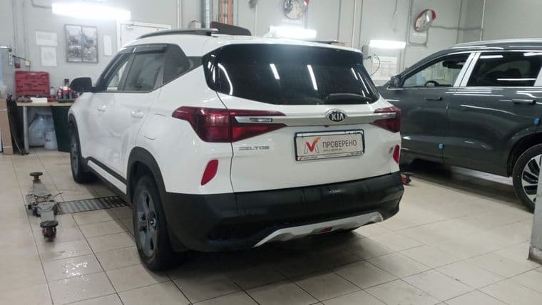 KIA Seltos, 2020 - вид 3