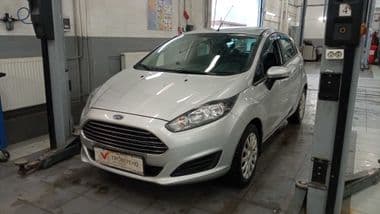 Ford Fiesta 2016 года, 96 000 км - вид 1