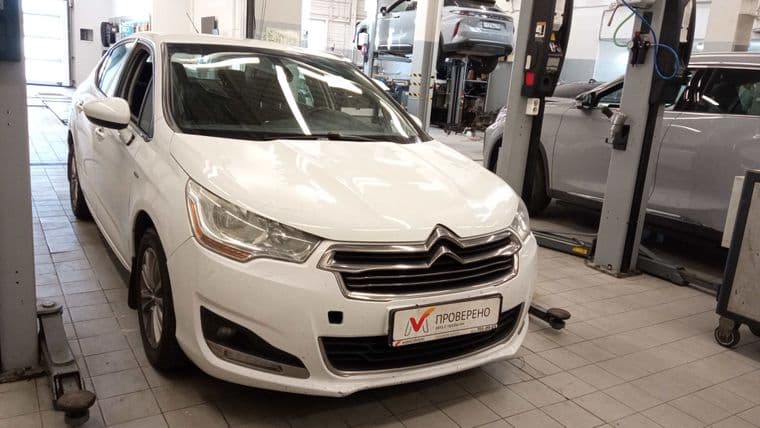 Citroen C4 2013 года, 180 597 км - вид 2