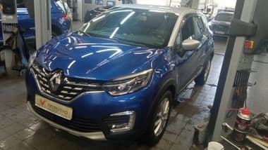 Renault Kaptur 2021 года, 62 000 км - вид 1