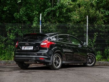 Ford Focus 2014 года, 142 937 км - вид 2
