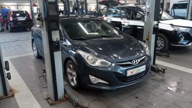 Hyundai i40 2013 года, 238 894 км - вид 2