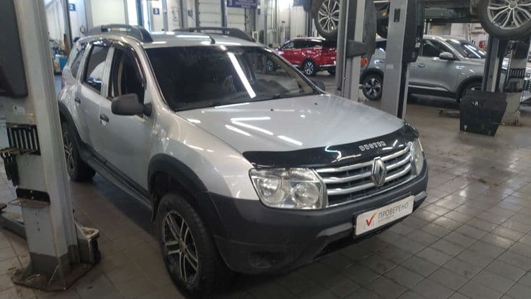 Renault Duster 2013 года, 218 264 км - вид 2
