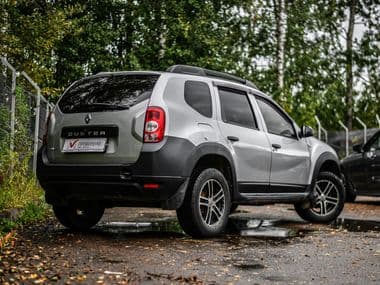 Renault Duster 2013 года, 218 264 км - вид 2