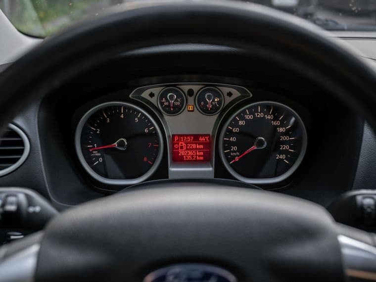 Ford Focus, 2010 - вид 4