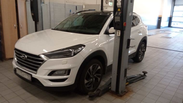 Hyundai Tucson 2018 года, 169 802 км - вид 1