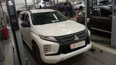 Mitsubishi Pajero Sport 2021 года, 125 668 км | VIN 32249 - вид 2
