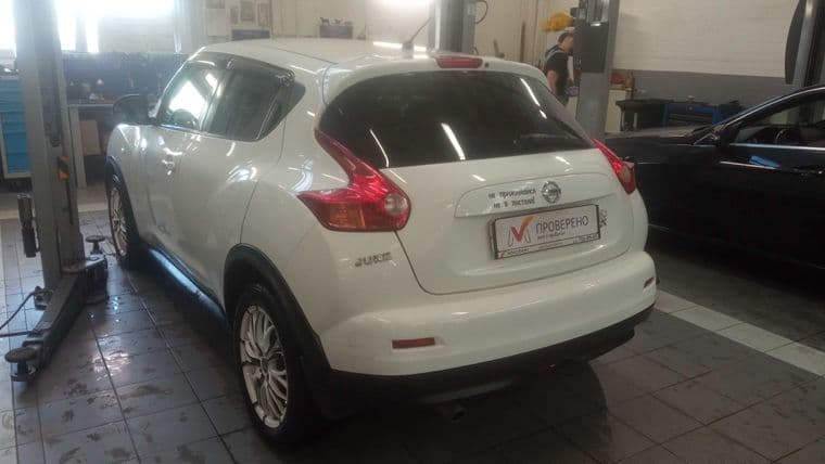 Nissan Juke, 2011 - вид 3