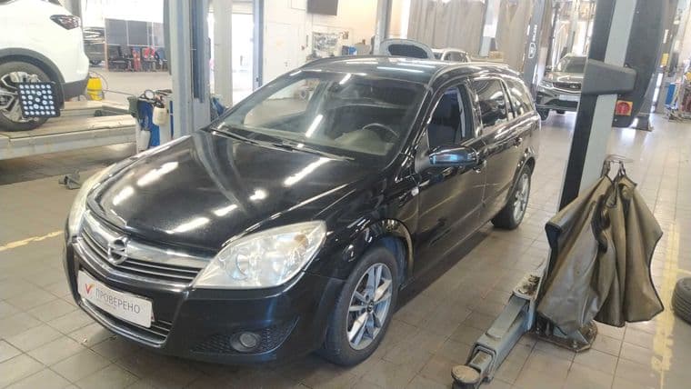 Opel Astra, 2009